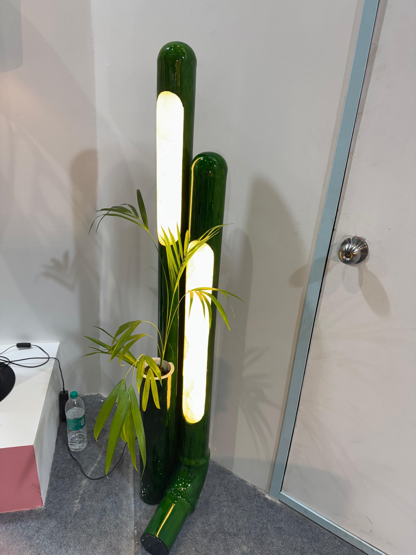 White Studios additional 1